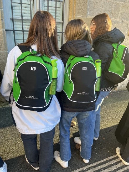 52e92f 8576b662d30d4837be2d8f1f8f6584bfmv2