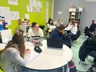 52e92f ae000c564f2d40a497fc5bd9f90c9053mv2