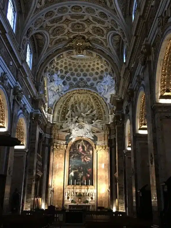 Ouverture internationale 1500 52e92f_0d90145151474fd1af76ac8554fe97ce~mv2