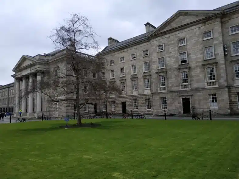 Ouverture internationale 1523 52e92f_5514f9a52ef54bca92ad64afe3f590a7~mv2