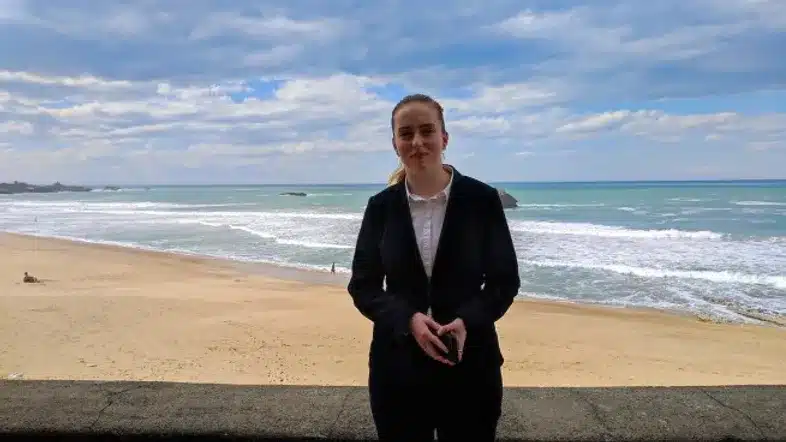 Ouverture internationale 1468 52e92f_74f2e40161d84943bd6bb6211daf37b5~mv2