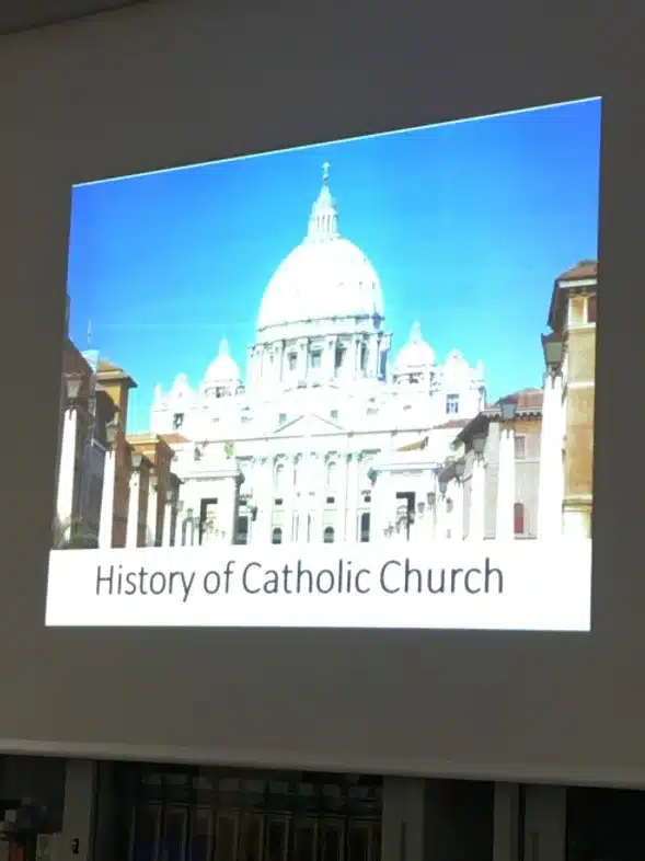 Ouverture internationale 1279 52e92f_029e032aada74f6aa6b0bb8053274b53~mv2