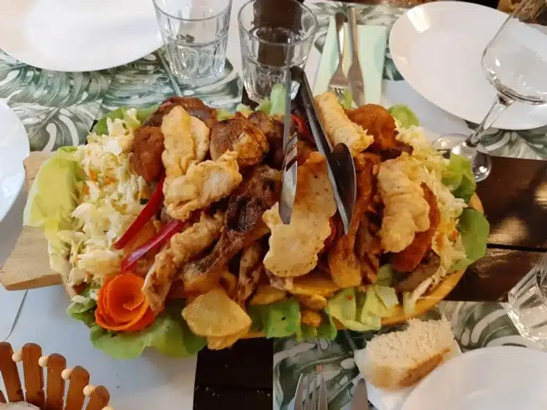 Ouverture internationale 821 52e92f_068403213ae2416dbc27afb4a7738f1e~mv2