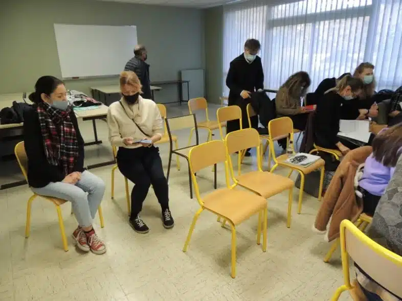 Ouverture internationale 1225 52e92f_0b35bfb503b9420ca062a783ff902a63~mv2