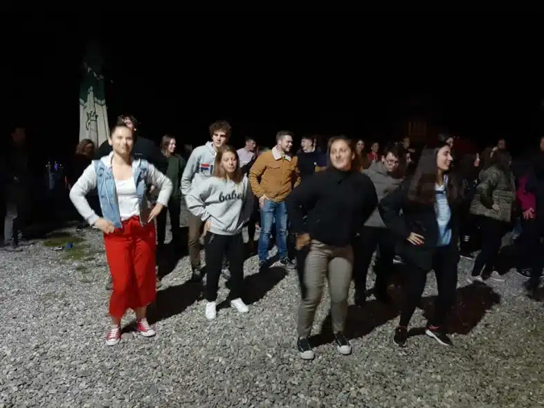 Ouverture internationale 861 52e92f_0f72780cf4f14a469ab9d06eed61e5c9~mv2