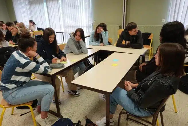 Ouverture internationale 1442 52e92f_10a7d4529bd34c20b8b0ba48a0ba39aa~mv2