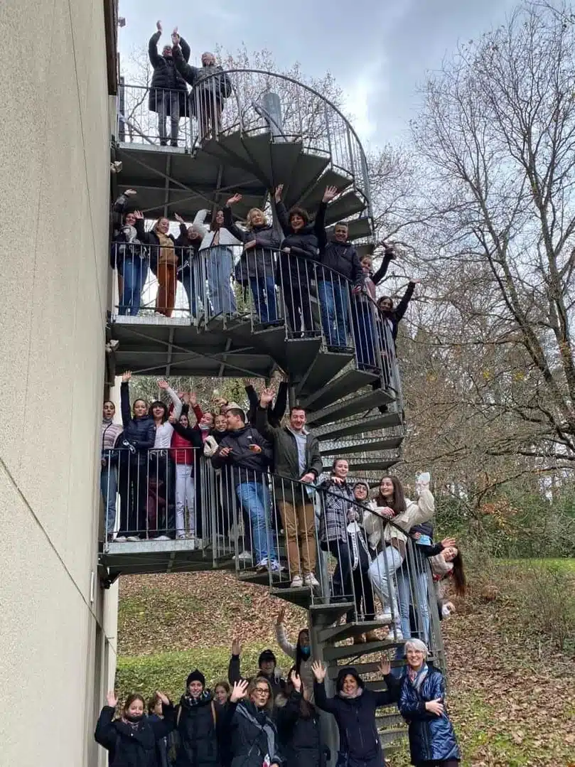 Ouverture internationale 243 52e92f_17829f1a735e47b4a6502eb87b690a3d~mv2