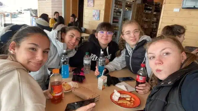 Ouverture internationale 156 52e92f_19cfe765439044d680057cc3ec5557bd~mv2