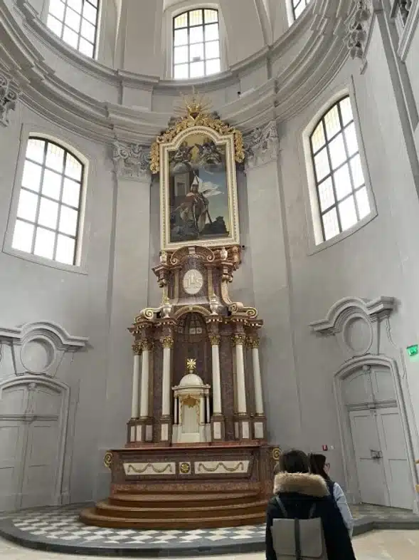 Ouverture internationale 1185 52e92f_1d10f1e7b35d42208c49ffc14a7089f1~mv2