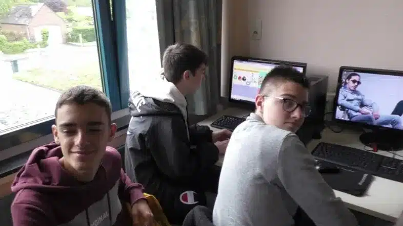 Ouverture internationale 644 52e92f_22b8a4ad5c784d7591c0ca8b115aab10~mv2