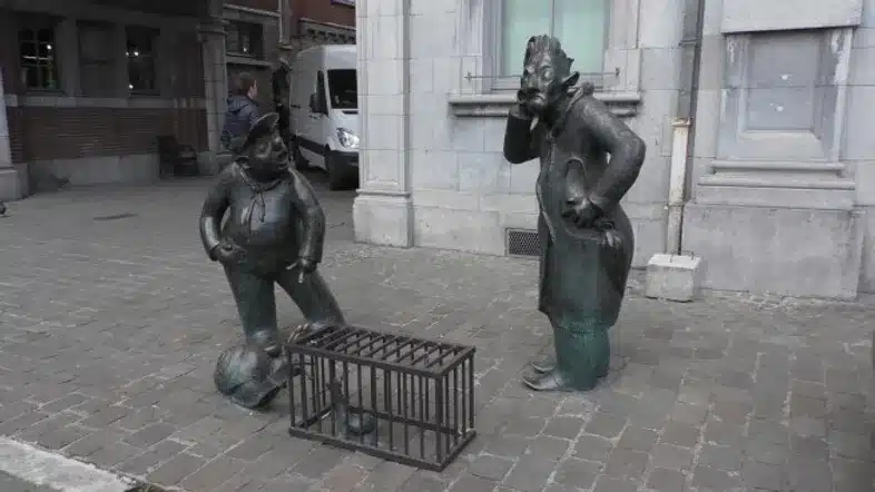 Ouverture internationale 666 52e92f_24c281d601ef497aa14cb69037244bac~mv2