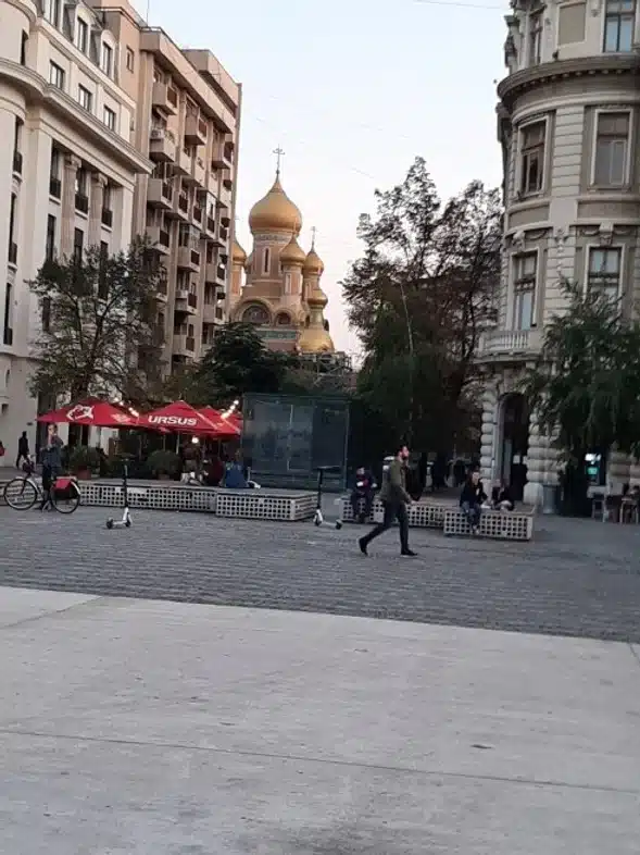 Ouverture internationale 913 52e92f_28267431851945d888cf2f0b2b4f4e9d~mv2