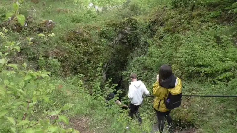 Ouverture internationale 520 52e92f_2dfaf240cce44ad3b8227f85bbc6b005~mv2