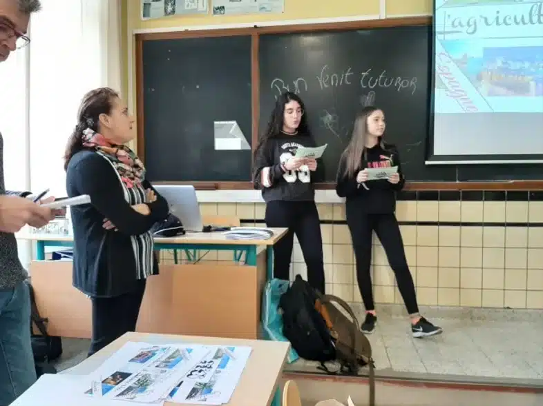 Ouverture internationale 436 52e92f_2e7a00a652724ccbad3b273e787354bc~mv2