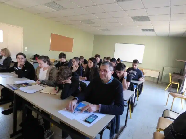 Ouverture internationale 1016 52e92f_2f662a8150e345ecb9c3edf05bdfffa0~mv2