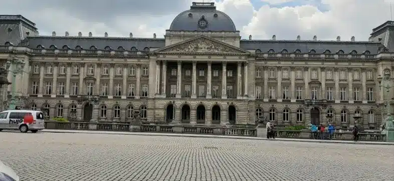 Ouverture internationale 416 52e92f_31bdc145046c4206ace05bac4fd98e42~mv2