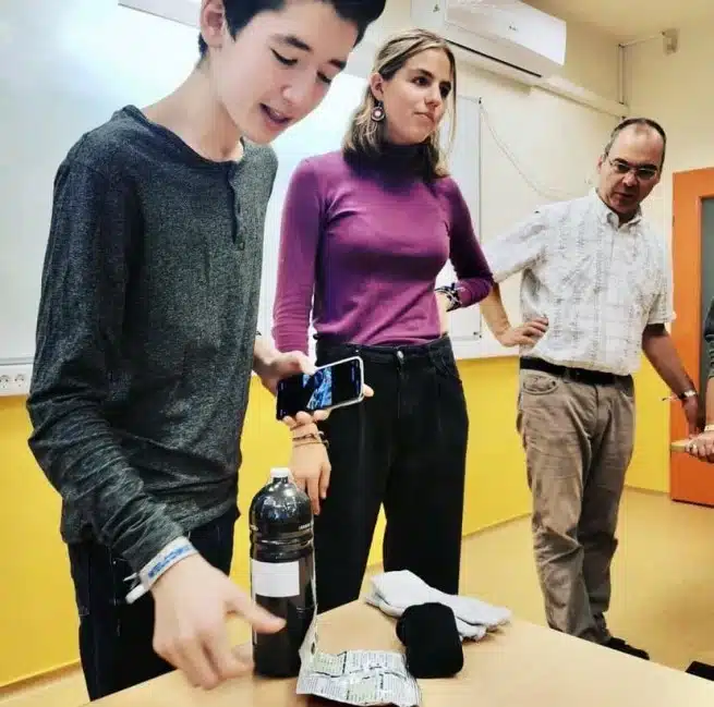 Ouverture internationale 218 52e92f_31fab0356c3b4749801d45e06956d954~mv2