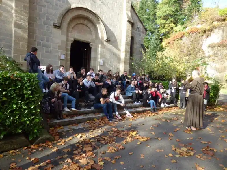 Ouverture internationale 1025 52e92f_38a47a607fdd4453a1e5cdeb7e4feeb0~mv2