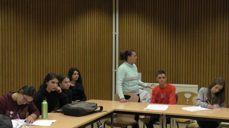 Ouverture internationale 649 52e92f_3c8a323c0cf14014b3985dc671bc99ed~mv2