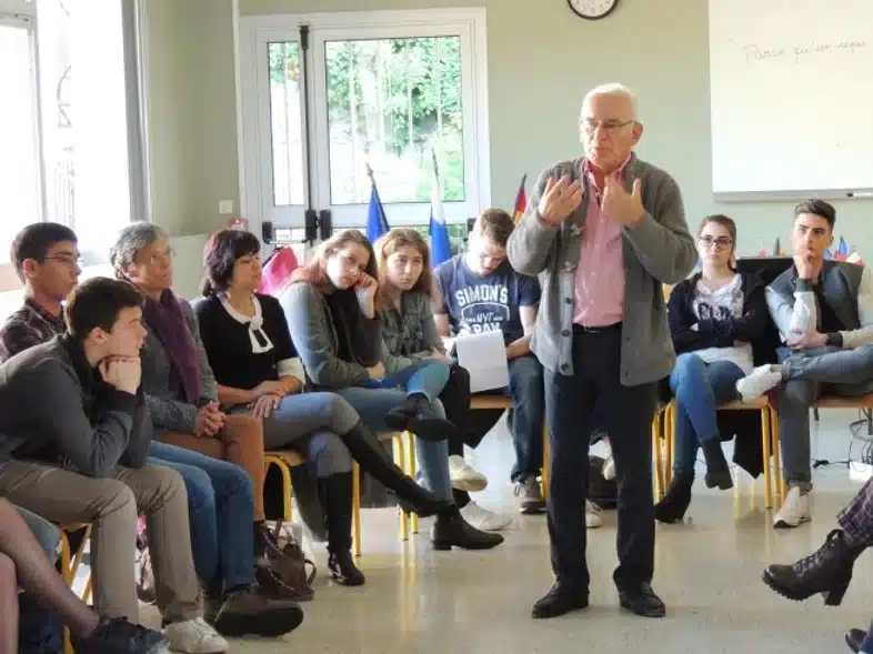 Ouverture internationale 1000 52e92f_3dc249fe27644dcfb5b3d35c9ebda3c8~mv2