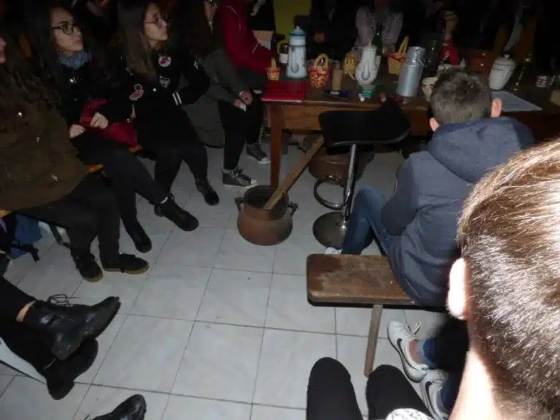 Ouverture internationale 1138 52e92f_42aae5031d6749a8981e367017cd43c8~mv2