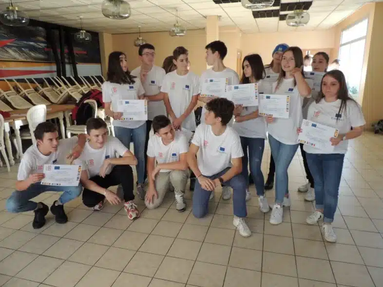 Ouverture internationale 1091 52e92f_4a6b819d7b5b408f9c6fba2c3578d6c3~mv2