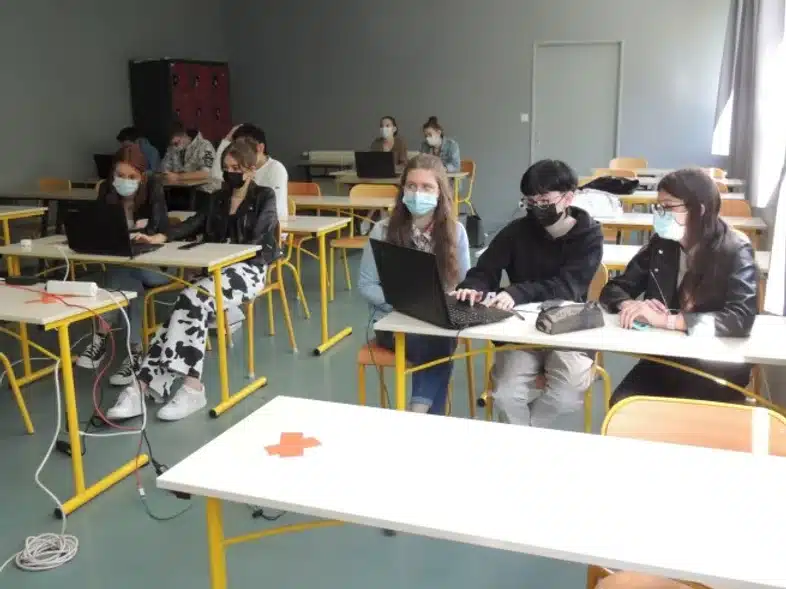 Ouverture internationale 343 52e92f_4de818a3d9fe4c98a38f943dba73a458~mv2