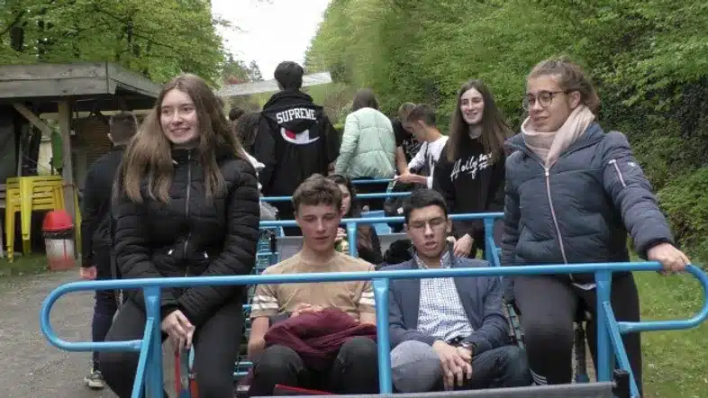 Ouverture internationale 536 52e92f_51d00985d8764f4fbc1595bddc2fd60d~mv2