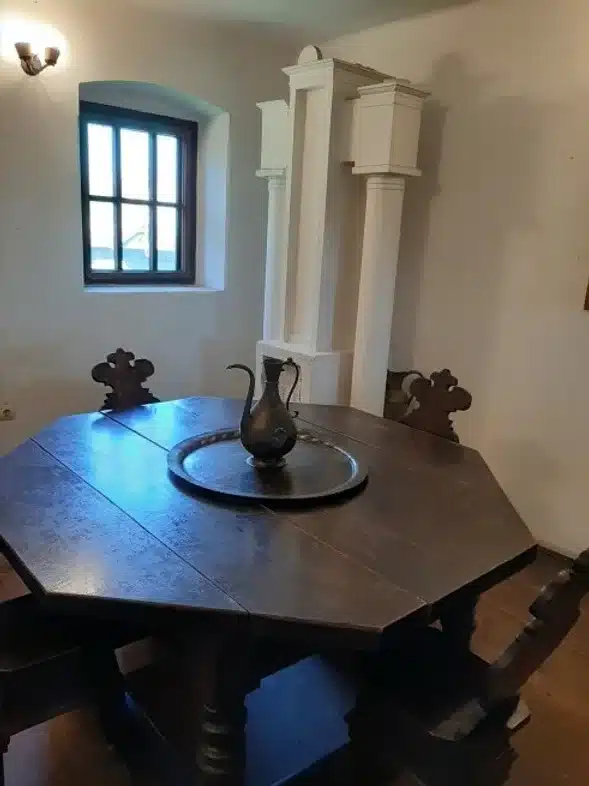 Ouverture internationale 742 52e92f_57fd5d66d48e4e8ebfc8b0c70fb26d27~mv2 copie