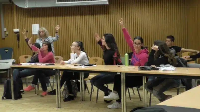 Ouverture internationale 561 52e92f_583d254453534d858ad2017b71a1c4a2~mv2