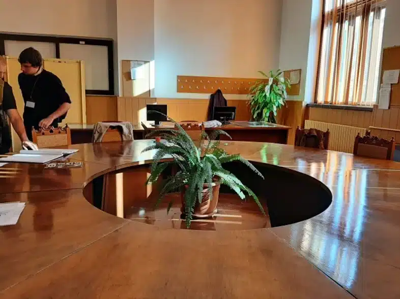 Ouverture internationale 738 52e92f_592e5102a6e6473b94995e6df7758ea4~mv2