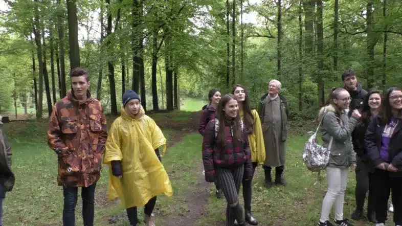 Ouverture internationale 586 52e92f_59b51383fb6e41f4b2e4180104a8fae1~mv2