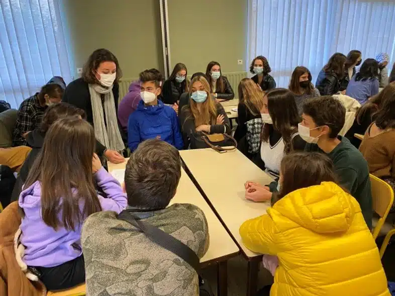 Ouverture internationale 1213 52e92f_5a40839d73184cff85524cdc902155f3~mv2