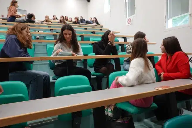 Ouverture internationale 1438 52e92f_61d1894cda2b4bfda04f18a1c17fe689~mv2