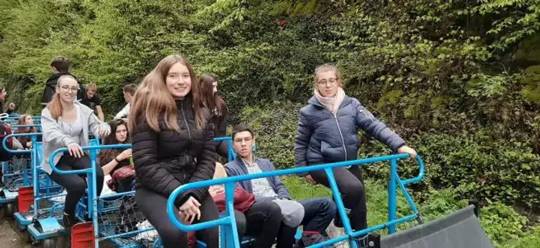 Ouverture internationale 528 52e92f_61d7faaf9d164f028cdfb21c971bd48b~mv2