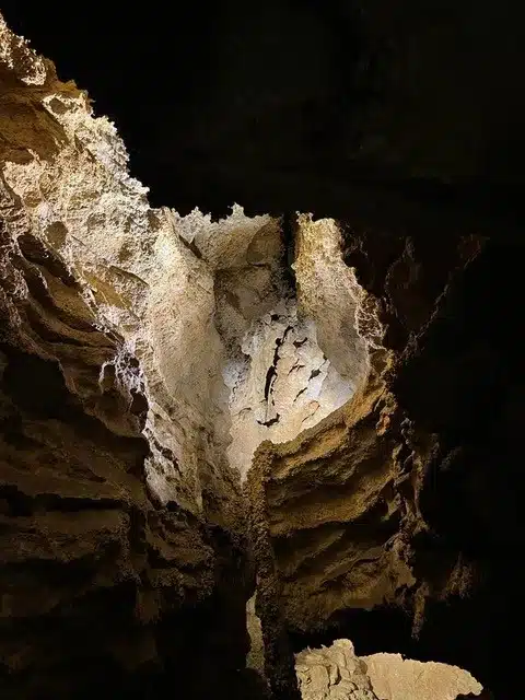 Ouverture internationale 203 52e92f_649576665b35447782ccebd980e1bc80~mv2