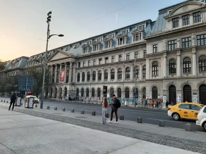 Ouverture internationale 911 52e92f_66da9905edc545e0b33a6acb8ca51475~mv2