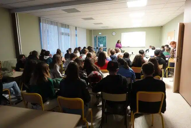 Ouverture internationale 1395 52e92f_68576698fa9e40fd88b3dbe79c31b821~mv2