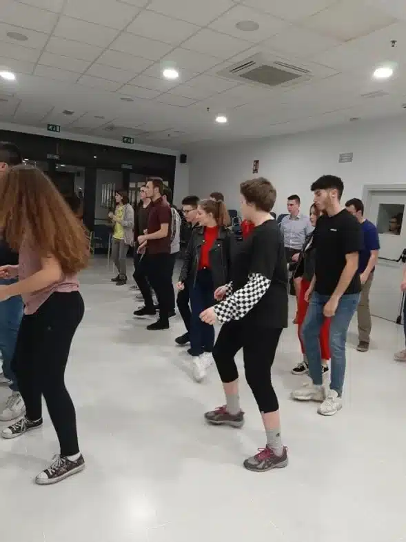 Ouverture internationale 955 52e92f_6a8e1a6b8f9a4270a9dc9fa2798fdaa8~mv2