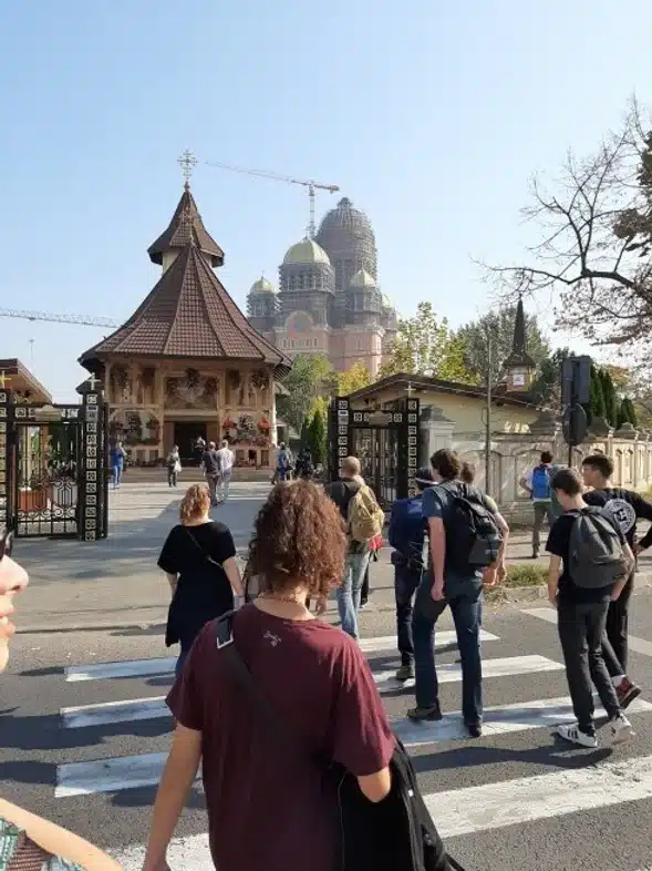 Ouverture internationale 883 52e92f_6de26c4fe82d4f76b0b62956d0268bed~mv2