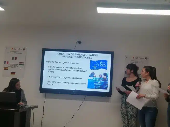 Ouverture internationale 166 52e92f_72375c2c497d4f84b63f9e7194d139e5~mv2