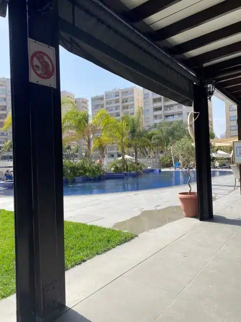 Ouverture internationale 220 52e92f_7a9cac5587cd43bfac45b8a06a9ad5b9~mv2