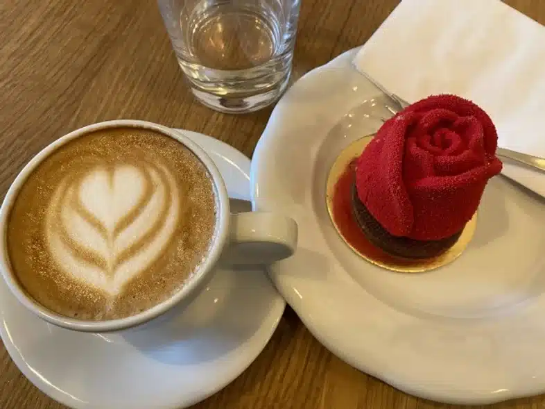 Ouverture internationale 1191 52e92f_7dbc3246ea0b4ba2b8654c16c821f30e~mv2