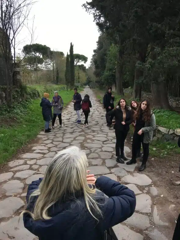 Ouverture internationale 1351 52e92f_81881db804a3469abebe6b586cb179d4~mv2