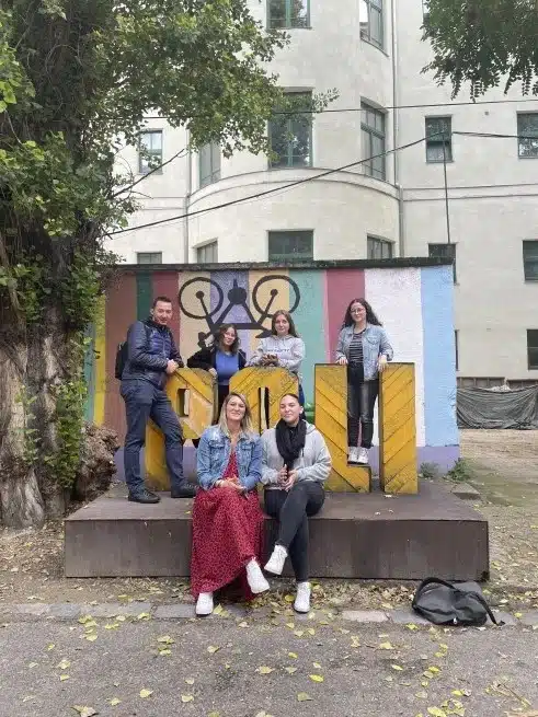 Ouverture internationale 195 52e92f_81b4c08ec0f34b878c16e66391d427f4~mv2