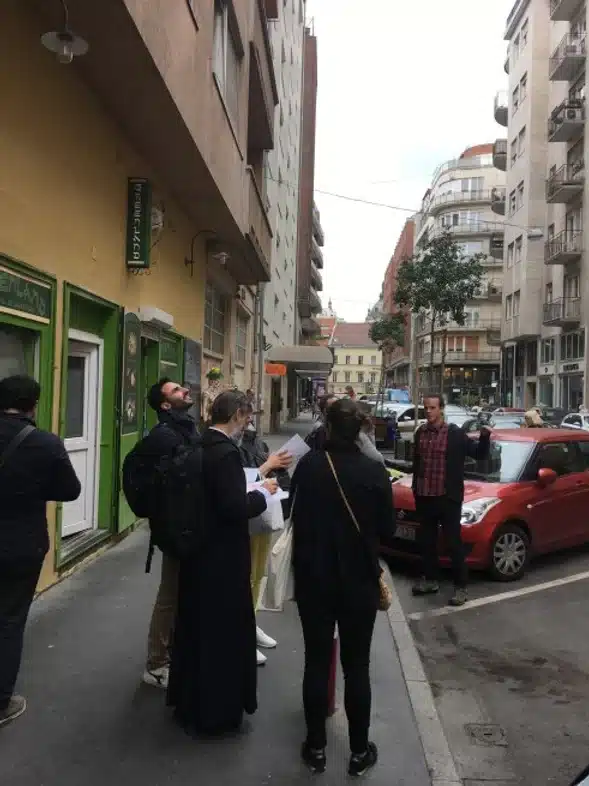 Ouverture internationale 1385 52e92f_84cea7d8cfd041d593e052f680e57824~mv2