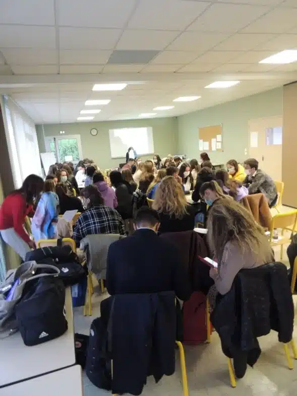 Ouverture internationale 1228 52e92f_89016224f65f4a28bfabea1725151323~mv2