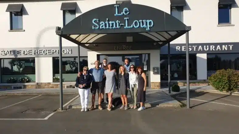 Ouverture internationale 335 52e92f_8ca6ef0be7824a1997c16d5be5436556~mv2