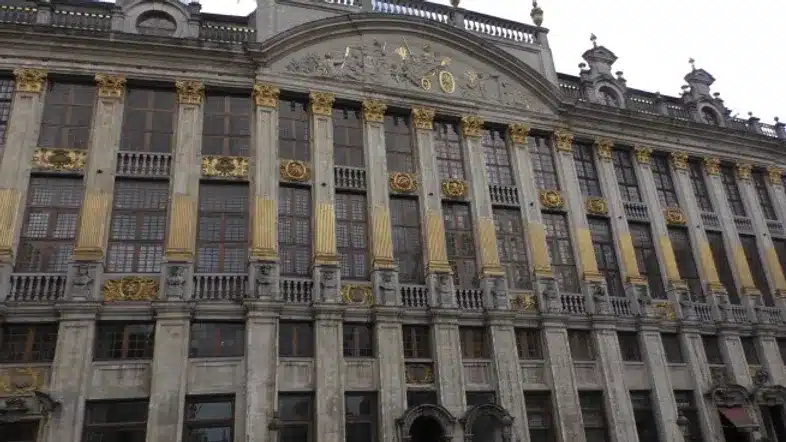 Ouverture internationale 408 52e92f_8f32be2776864320b937e1e5cfcc8159~mv2