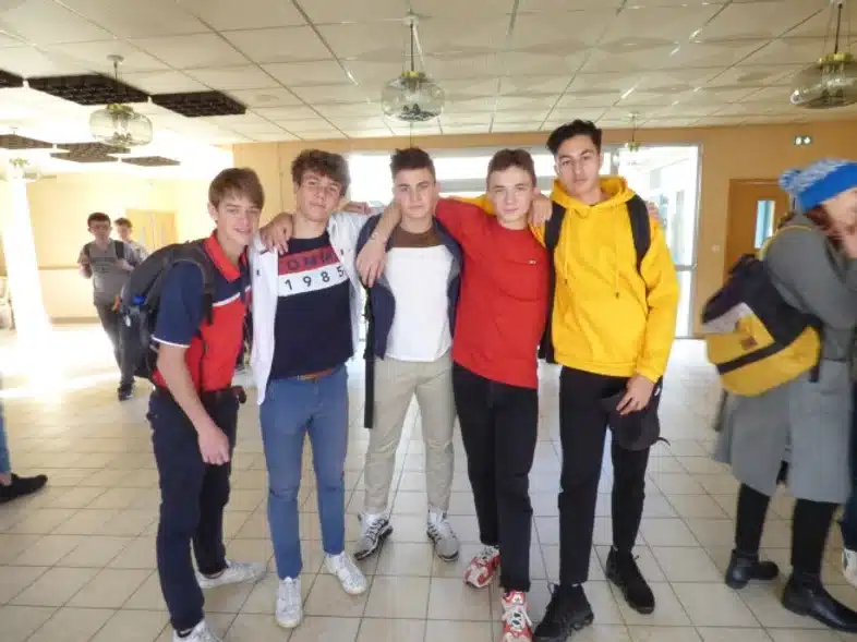 Ouverture internationale 1121 52e92f_956f2247c118468ea4cb3d836ef7142c~mv2